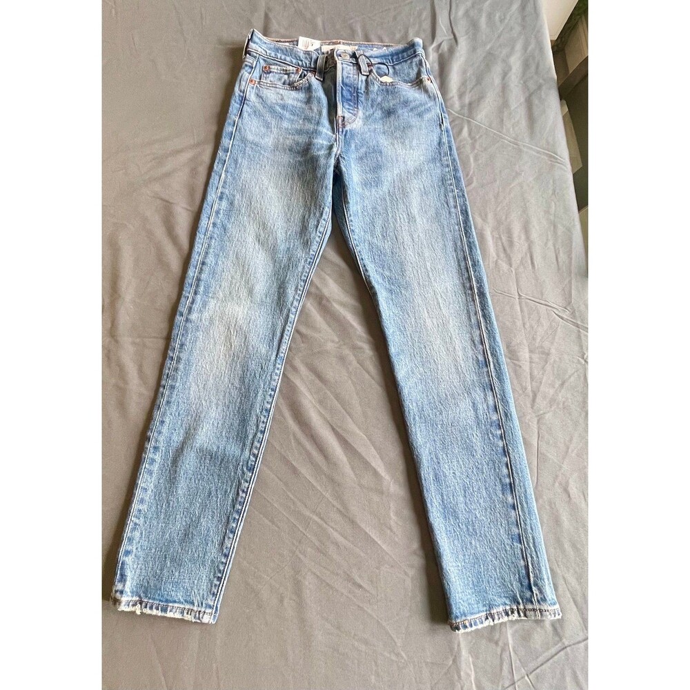 Levi's Women's Light Blue Jeans